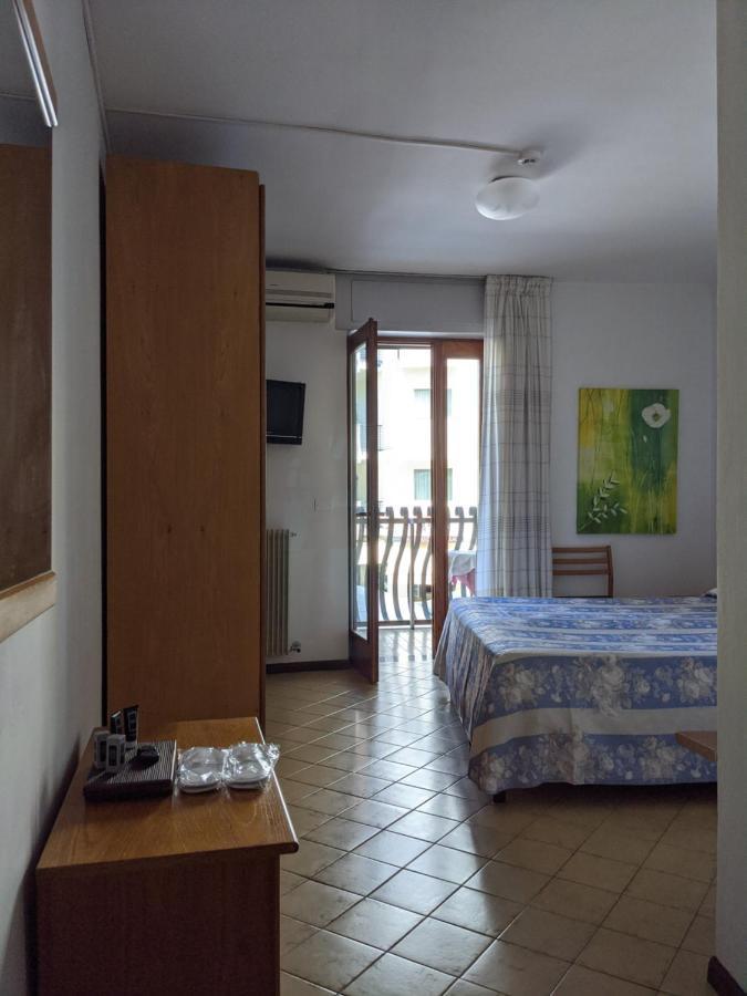 Hotel Corallo Lignano Sabbiadoro Extérieur photo