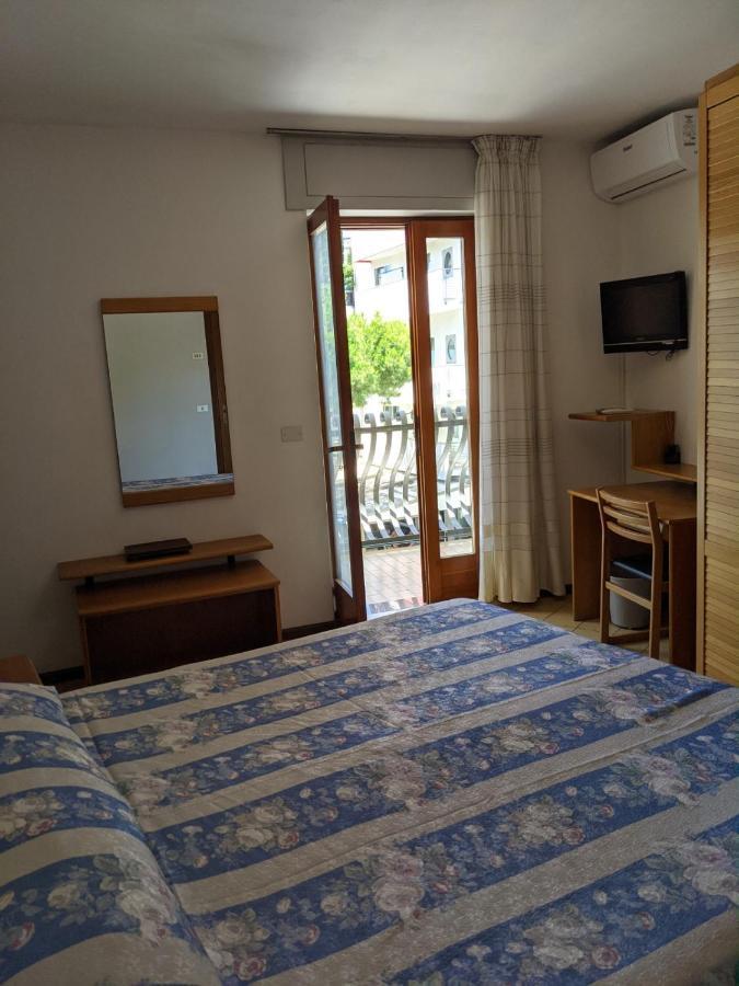 Hotel Corallo Lignano Sabbiadoro Extérieur photo